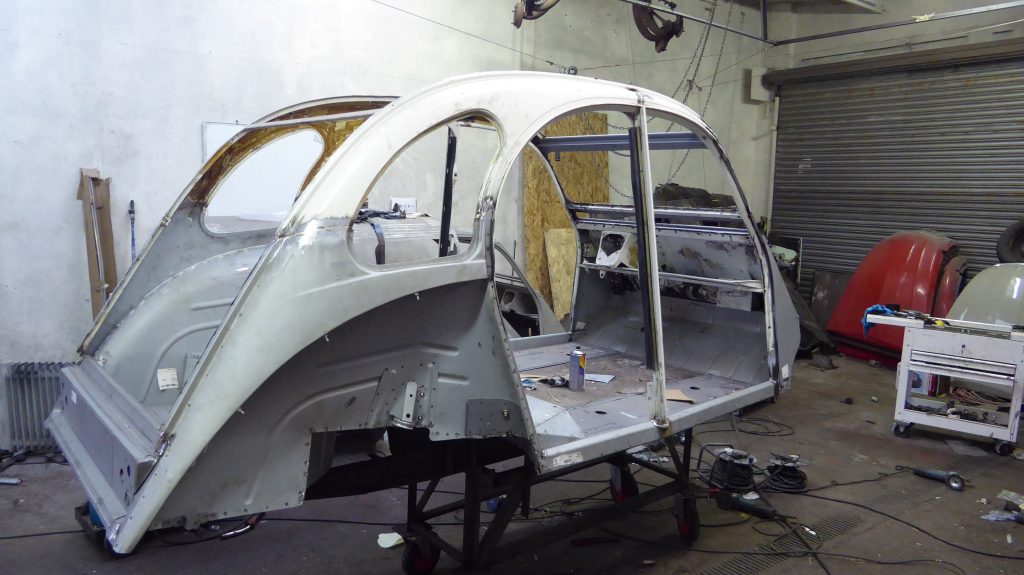 Rénovation d’une 2CV