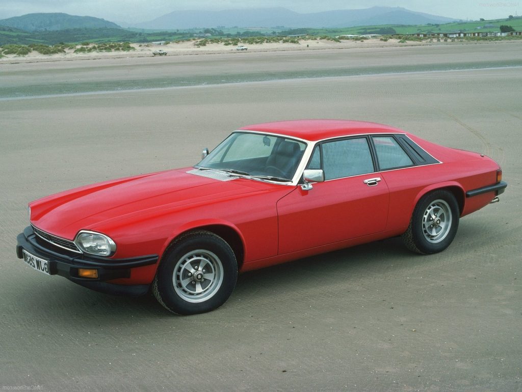 jaguar-xjs-v12