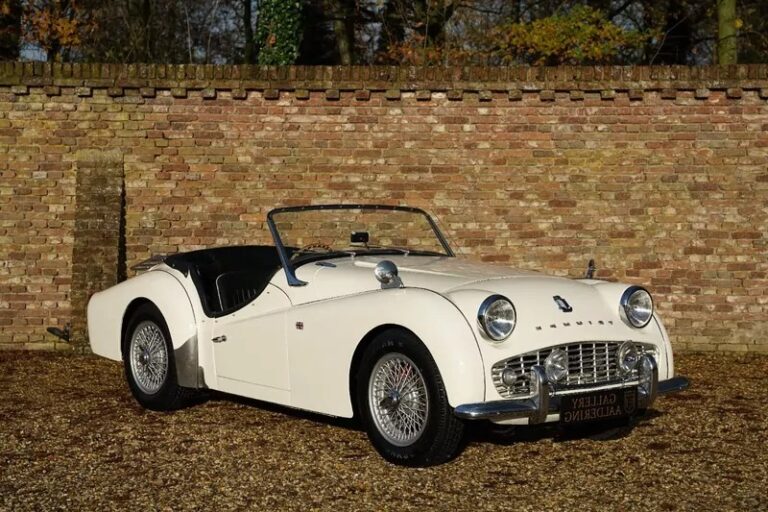 tr3-sports-car