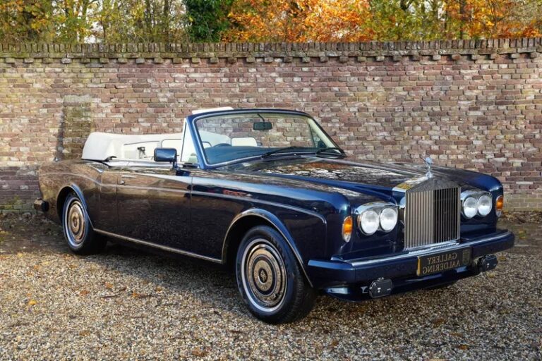 rolls-royce-corniche-cabriolet-2