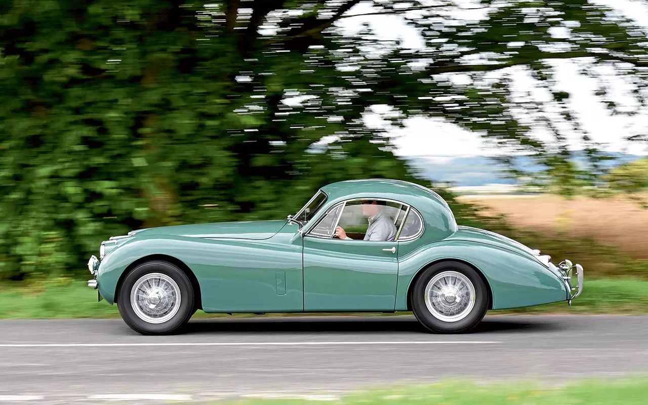 jaguar xk120 coupe