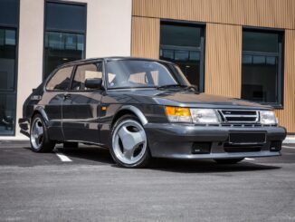saab-900