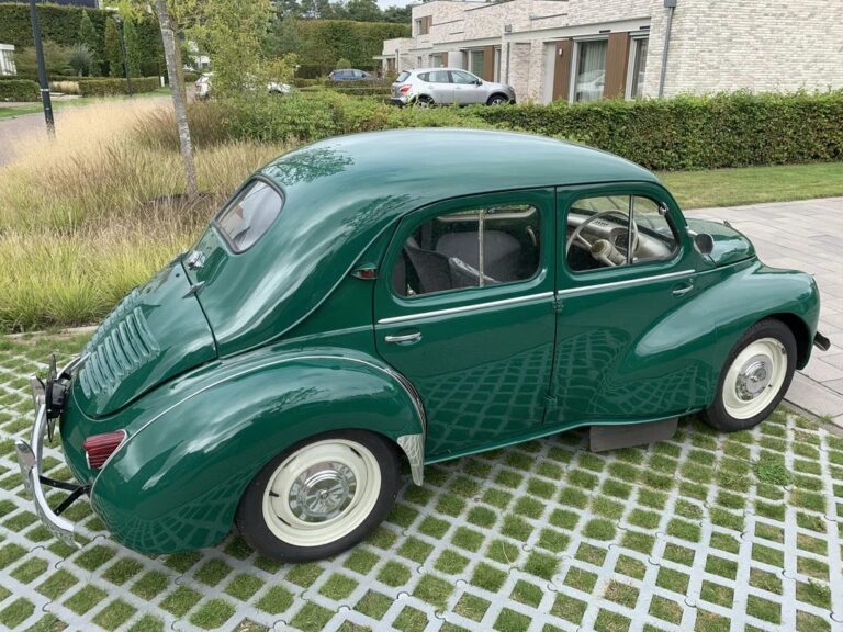 renault-4-cv